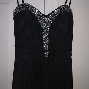 black prom dress